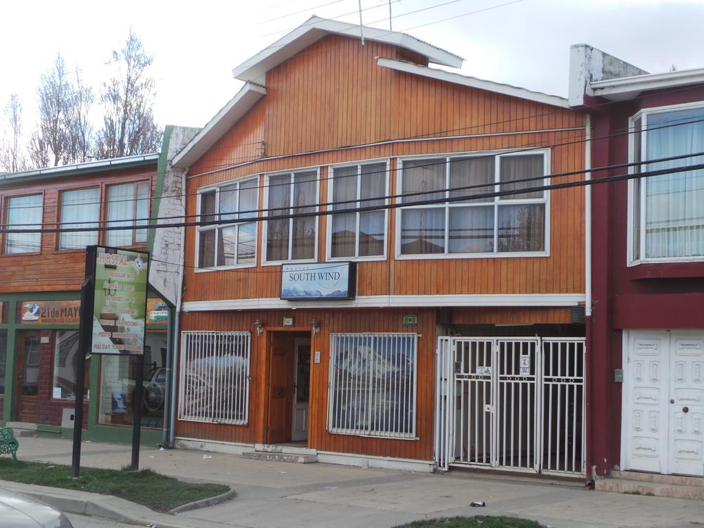 Hostal South Wind I Puerto Natales Buitenkant foto